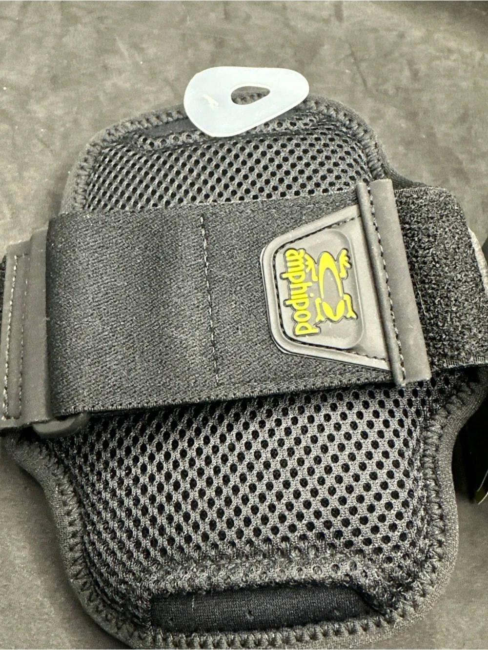 Amphipod ArmPod SmartView Sumo Running Adjustable Black Armband F128